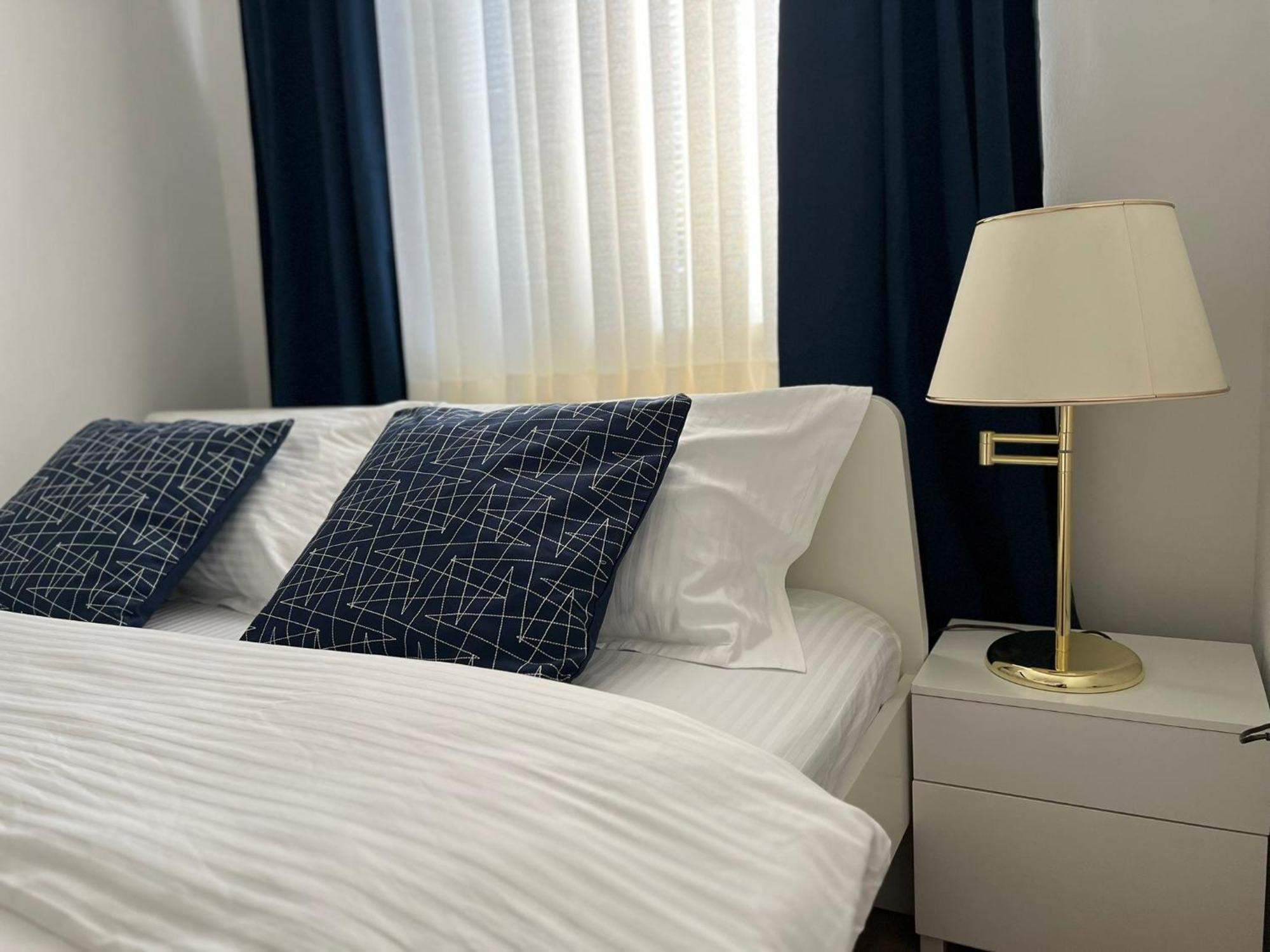 Aura'S Serenity Apartment Вена Экстерьер фото